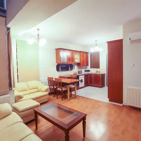 New Loft 103 * Larnaca
